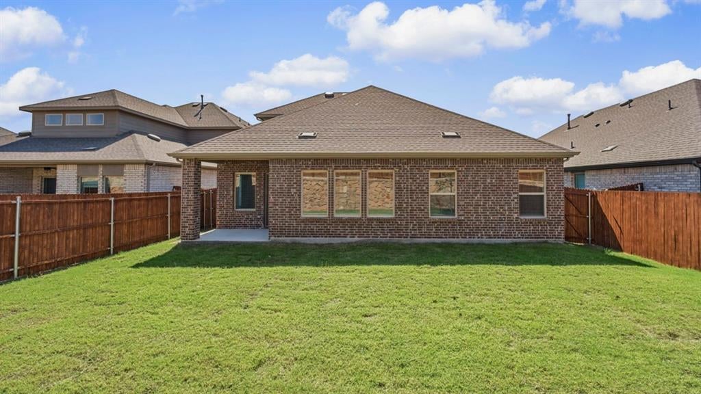 10021 Silver Nugget Street