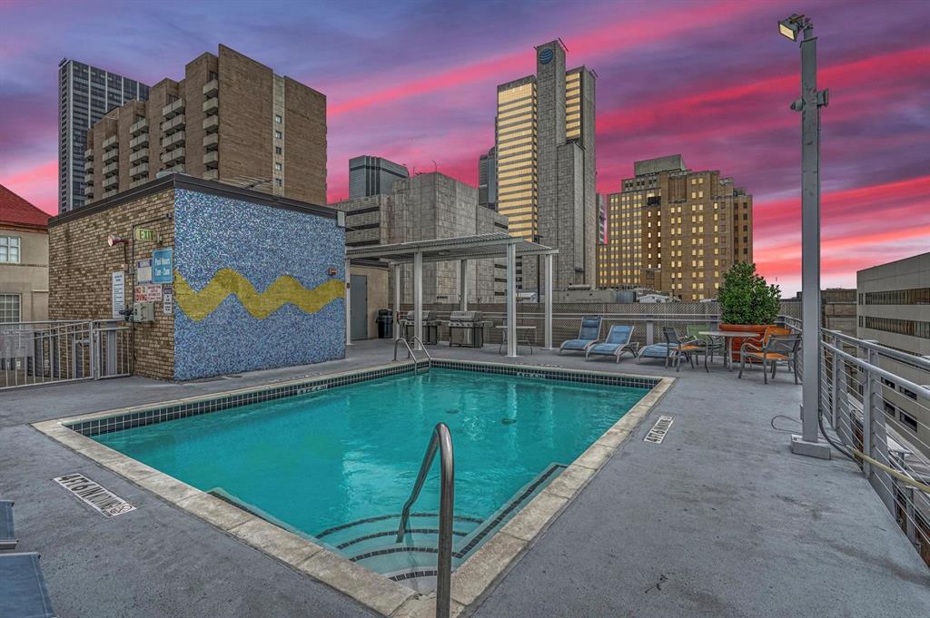 Soco Urban Loft Condo - Residential Lease