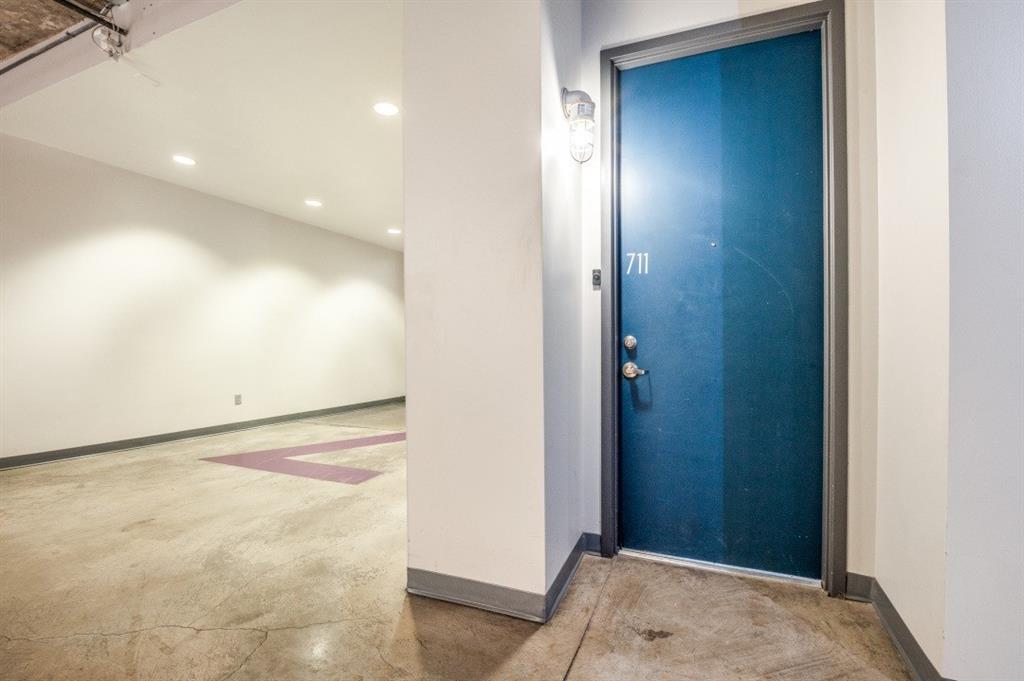 Soco Urban Loft Condo - Residential Lease