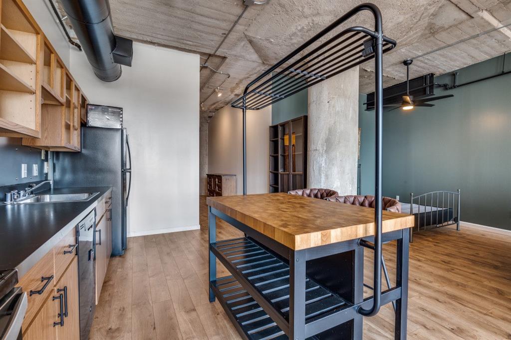 Soco Urban Loft Condo - Residential Lease