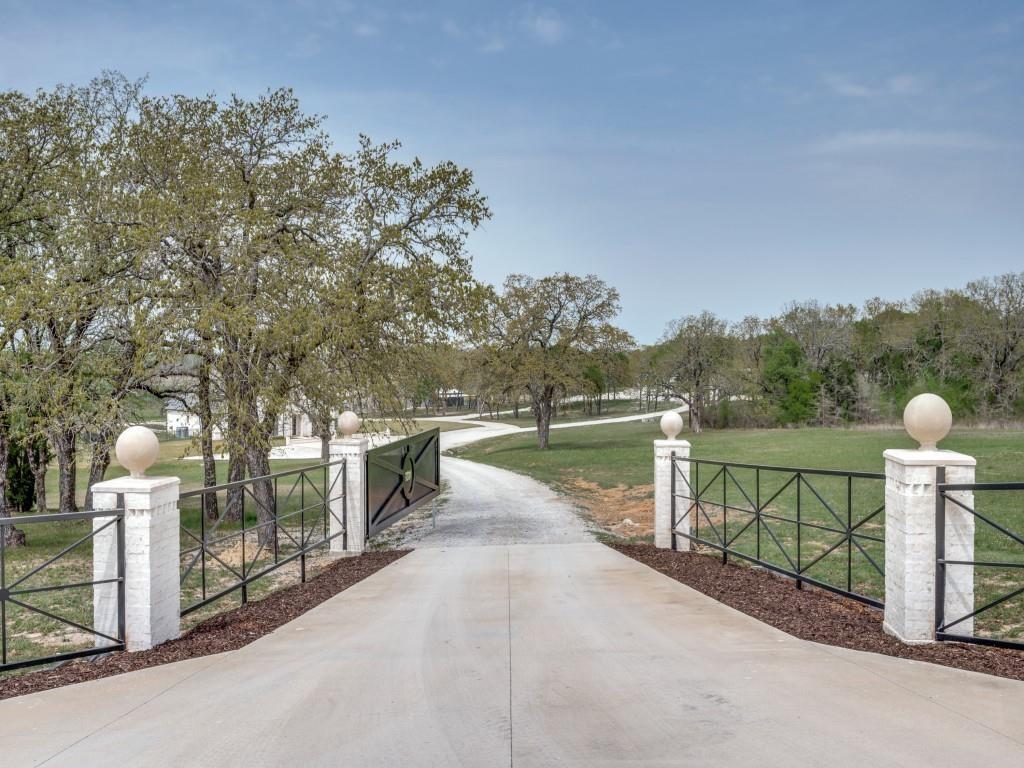 361 Private Road 3248