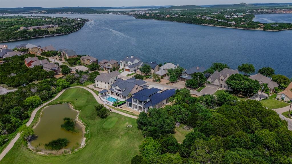 125 Oyster Bay