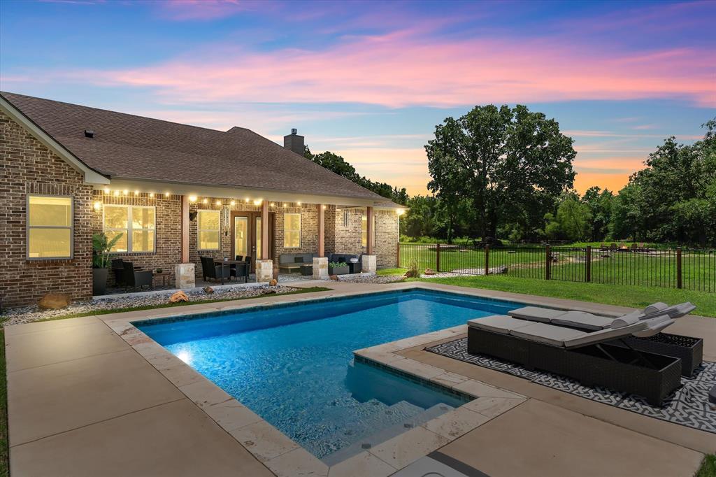 185 VZ County Road 2103
