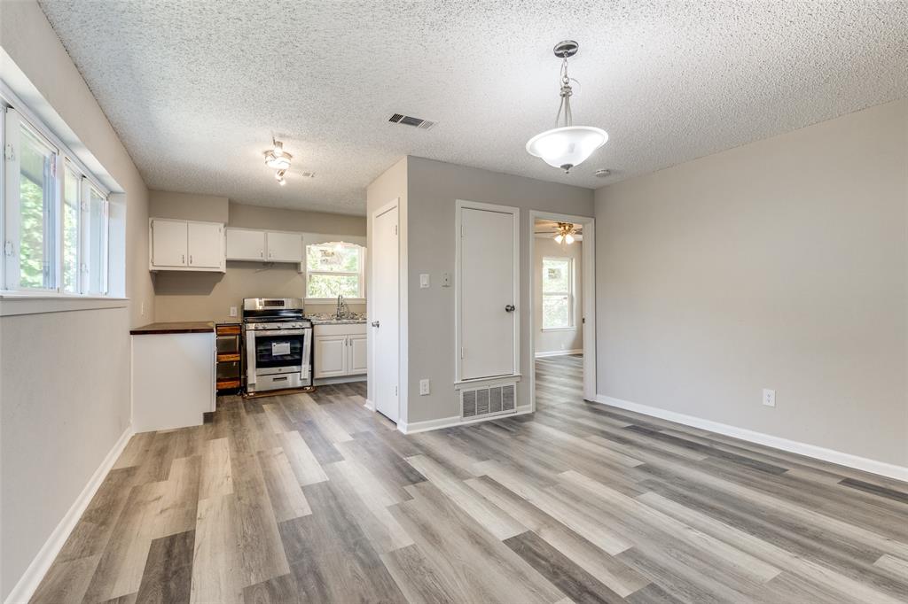 1541 Cloverdale Drive