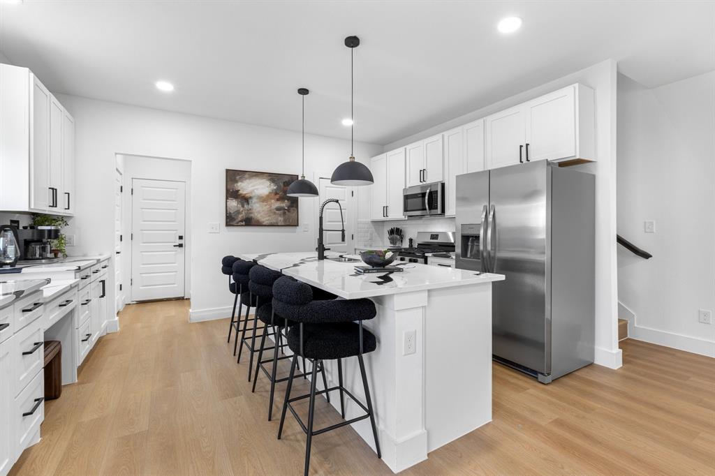 D Rowens Add - Residential Lease