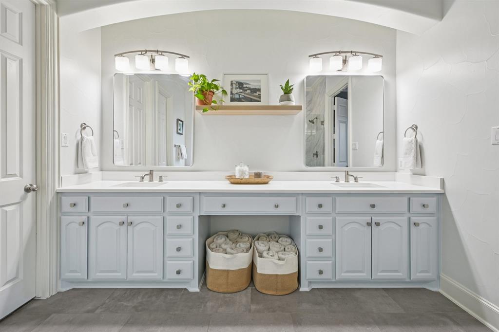 Stratford Manor - Residential