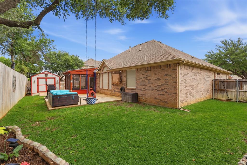 8106 Summerleaf Drive
