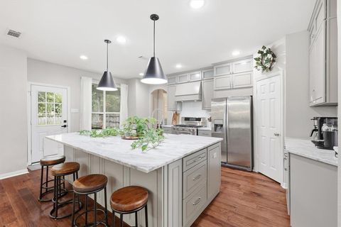 Photo of 3705 Kales Lane, Flower Mound, TX 75022 (MLS # 21099478) Photo of 3705 Kales Lane, Flower Mound, TX 75022 (MLS # 21099478)