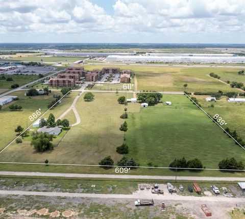 330,332,334 S Goode Road Wilmer TX 75172