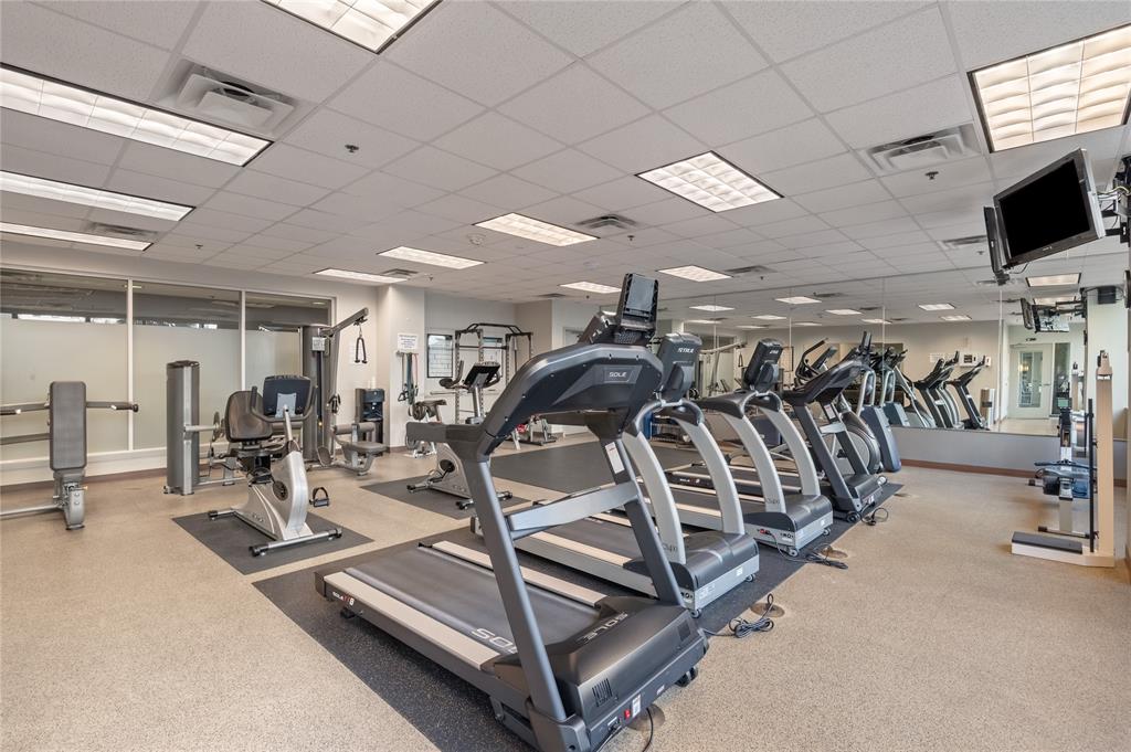 Metropolitan 1200 Main St Condo - Residential