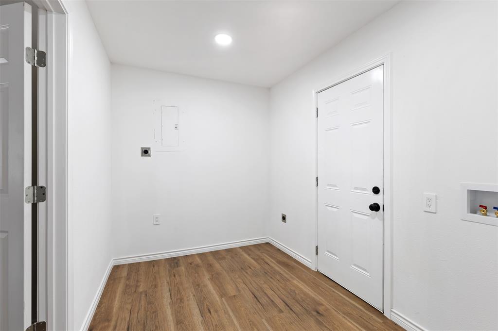 Oakridge Terrace - Residential