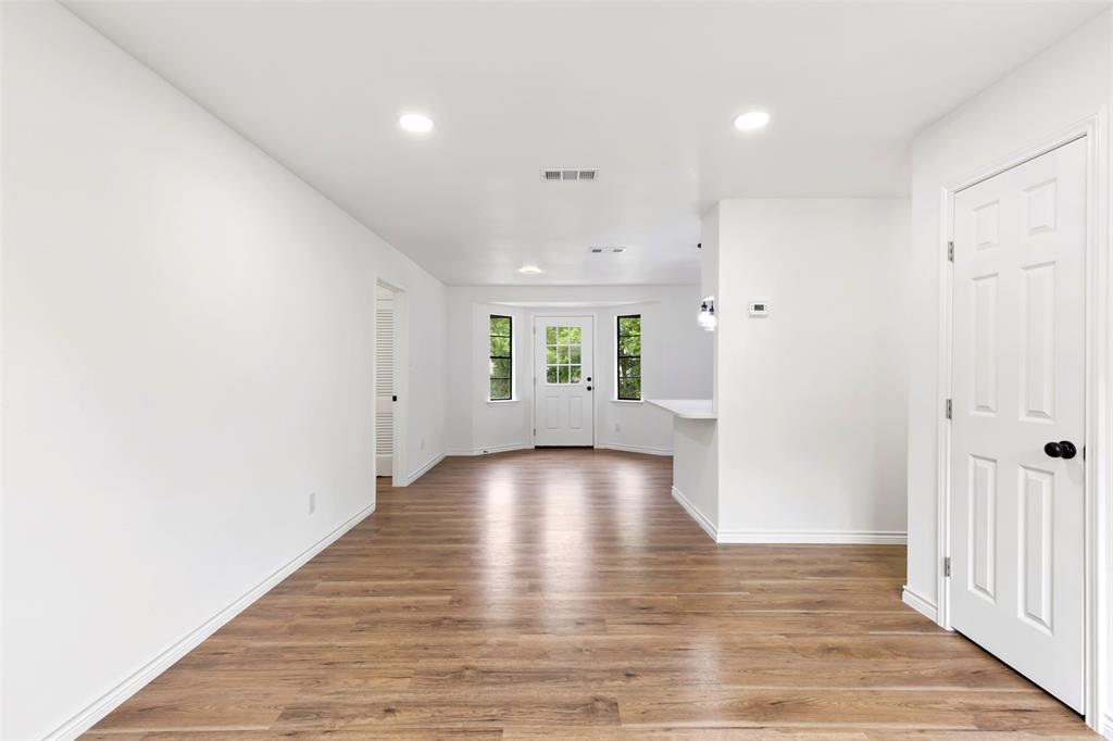 Oakridge Terrace - Residential