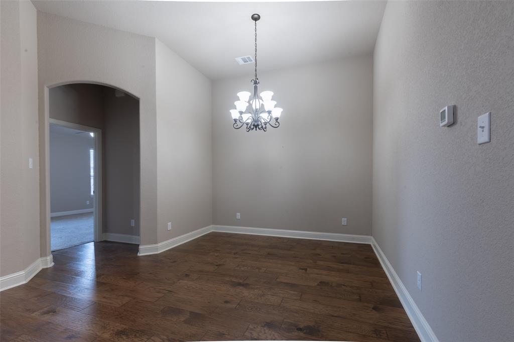 205 Old Settlers Trail