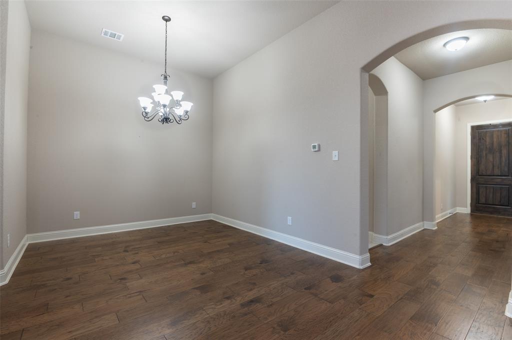 205 Old Settlers Trail