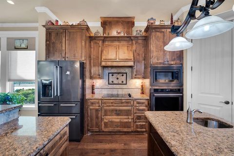 Tiny photo for 217 Hunter Pass, Waxahachie, TX 75165 (MLS # 21124440)