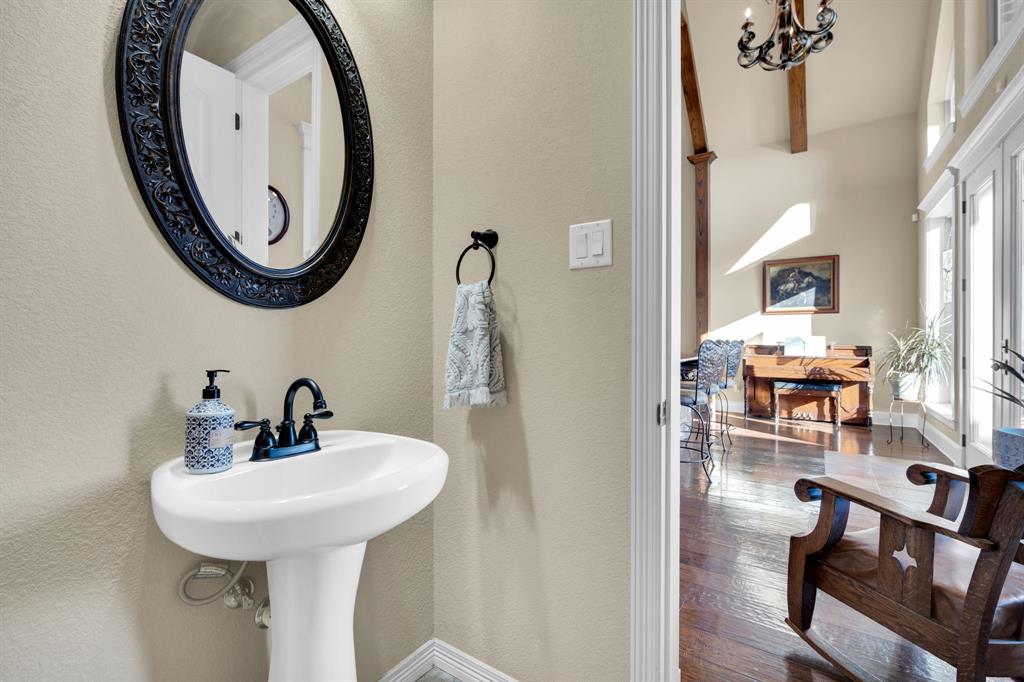 Crystal Hills - Residential