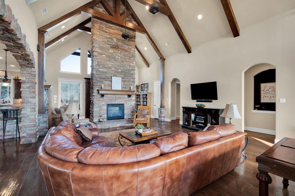 Crystal Hills - Residential