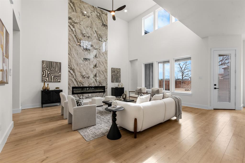 8910 Wadlington Avenue