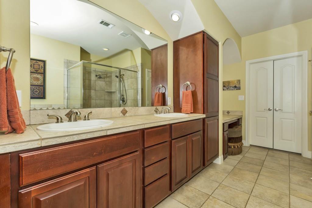 Watersedge At Lake Ray Hubbard - Residential