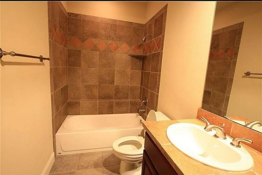 Watersedge At Lake Ray Hubbard - Residential