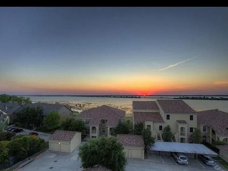 Watersedge At Lake Ray Hubbard - Residential