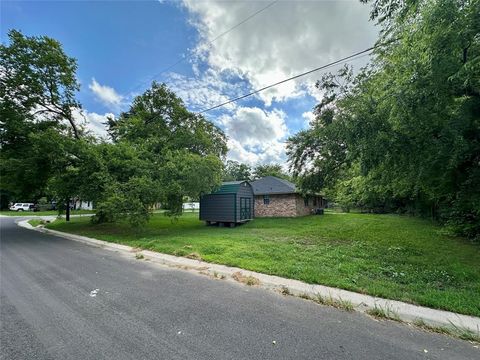 A home in Sulphur Springs