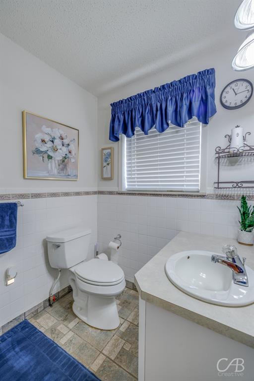 Jzr Lakeside Estate Add - Residential