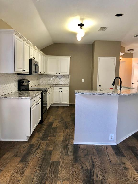 Shadow Lakes North - Residential