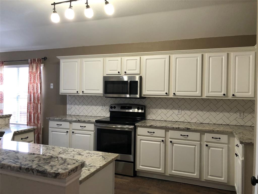 Shadow Lakes North - Residential