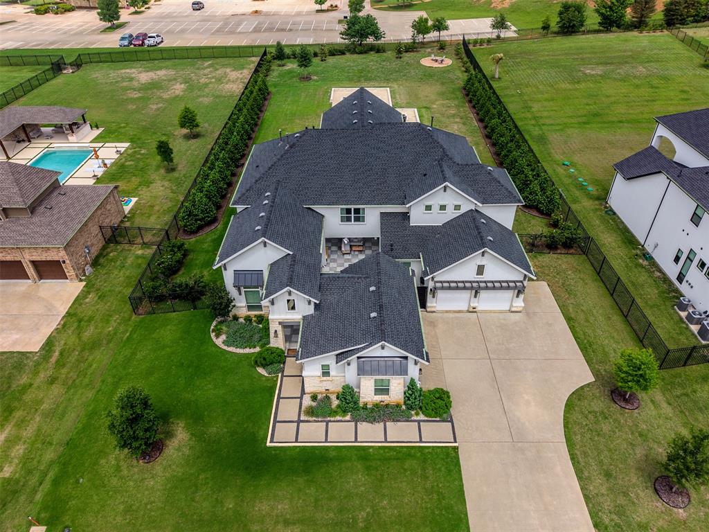 Townlake Ph Four - Residential