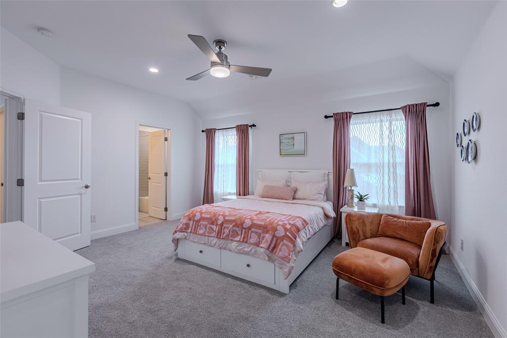 Townlake Ph Four - Residential