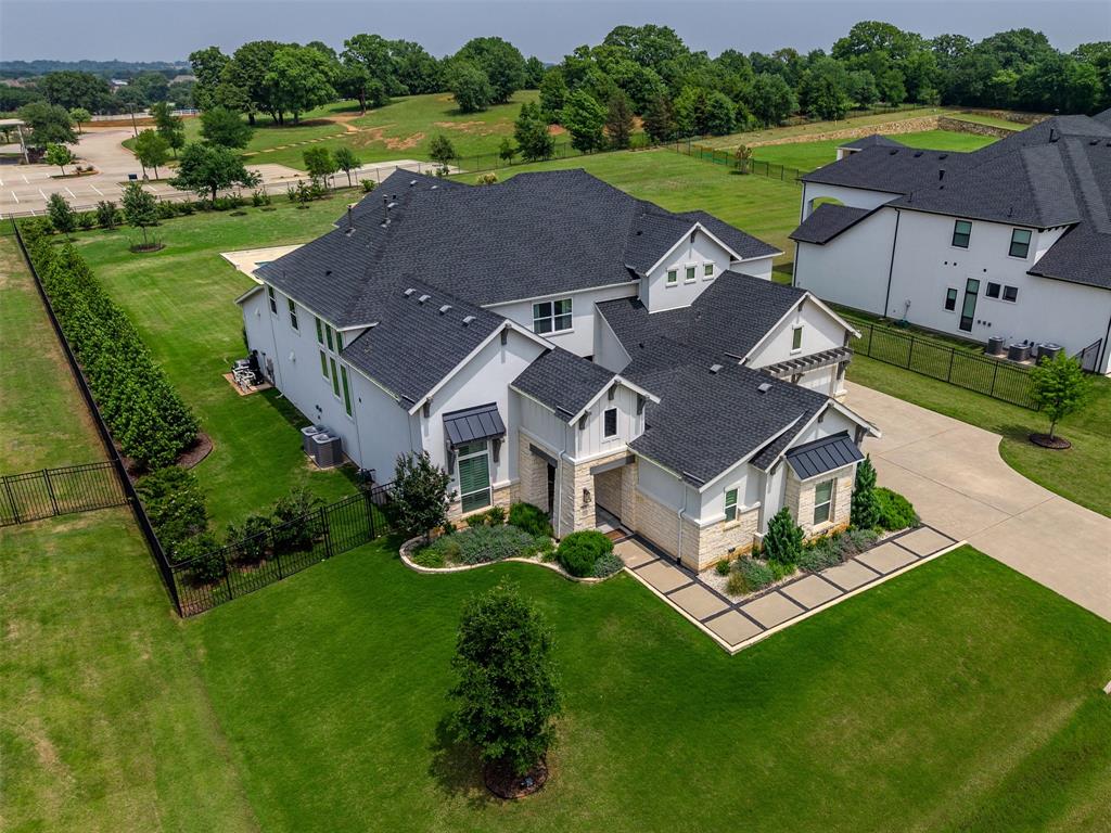 Townlake Ph Four - Residential
