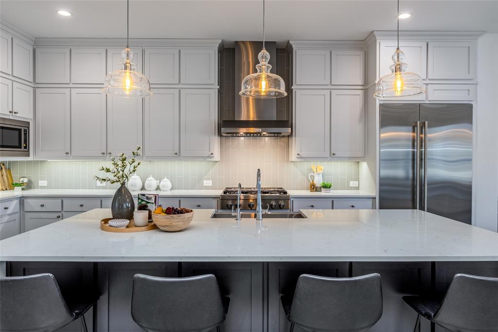 Townlake Ph Four - Residential