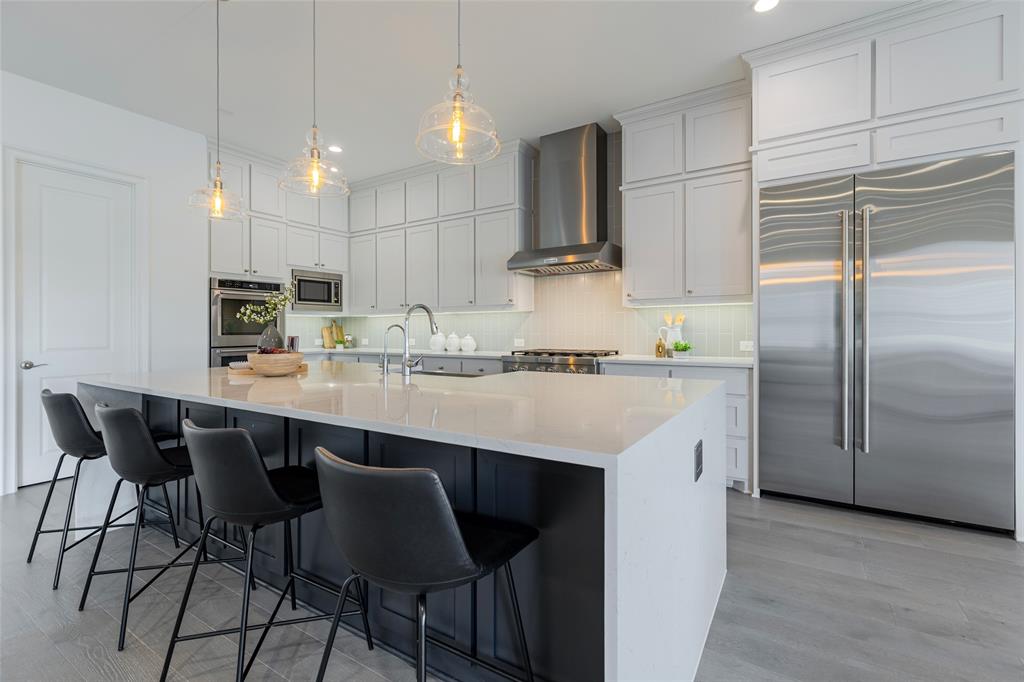 Townlake Ph Four - Residential