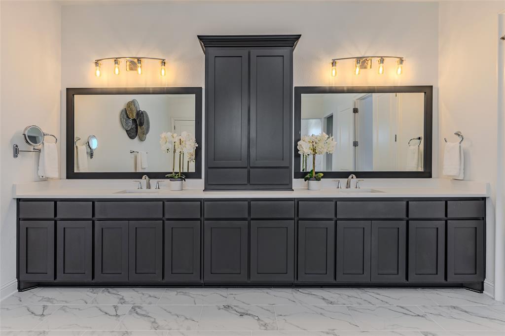 Townlake Ph Four - Residential