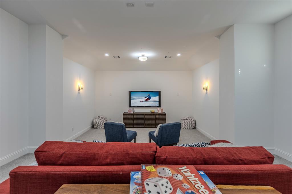 Townlake Ph Four - Residential