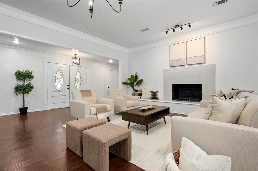320 S Irving Heights Drive