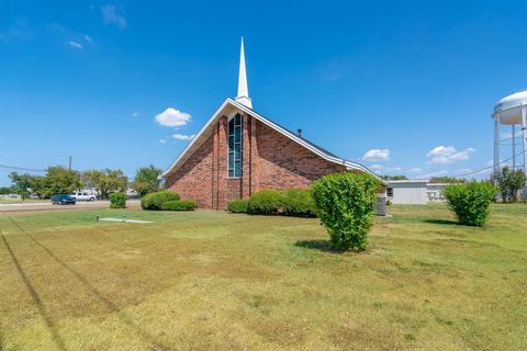 200 E Carr Lane Duncanville TX 75116