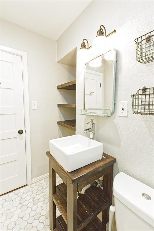 Dallas, Texas 75218, United States, 3 Bedrooms Bedrooms, ,2 BathroomsBathrooms,Residential,Active,135028