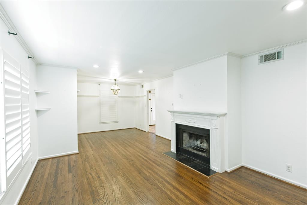 Dallas, Texas 75218, United States, 3 Bedrooms Bedrooms, ,2 BathroomsBathrooms,Residential,Active,135028