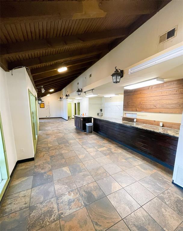 Neal Lexa Add - Commercial Sale