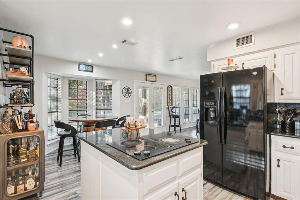 Lake Country Secret Harbour - Residential