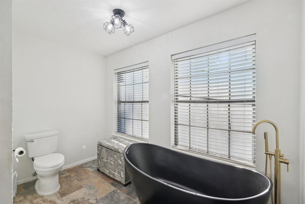 Lake Country Secret Harbour - Residential