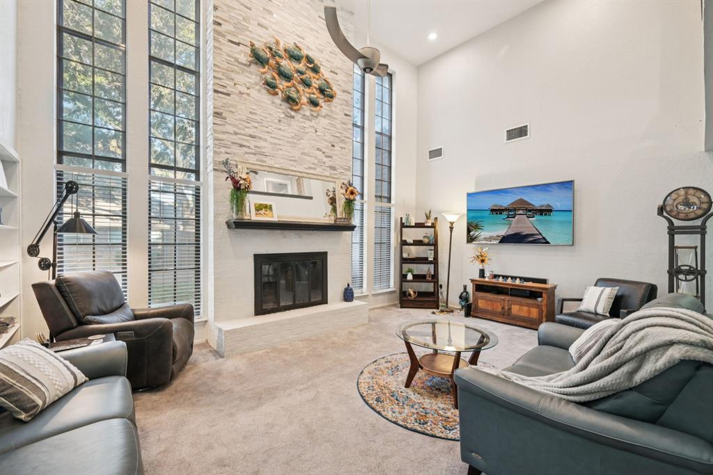 Lake Country Secret Harbour - Residential