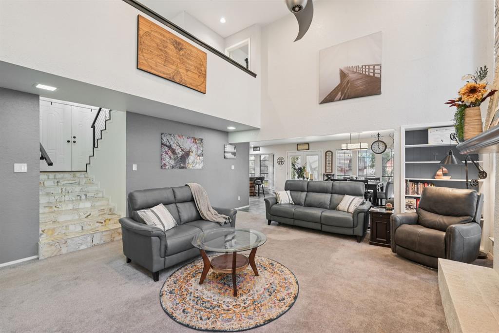 Lake Country Secret Harbour - Residential