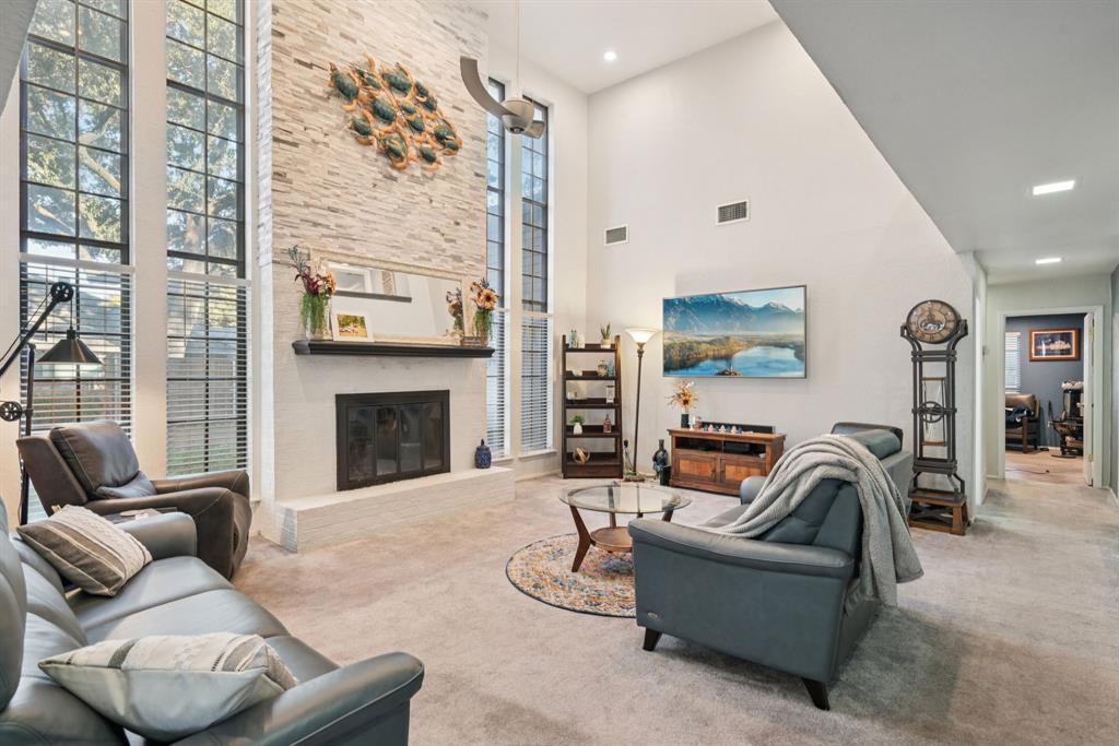 Lake Country Secret Harbour - Residential