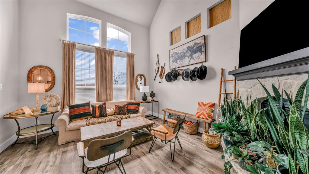 2357 Longspur Drive
