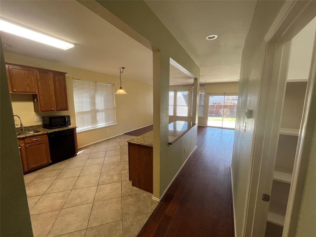 Vista West - Residential Lease