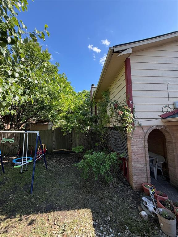 1306 La Salle Drive