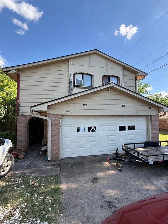 1306 La Salle Drive